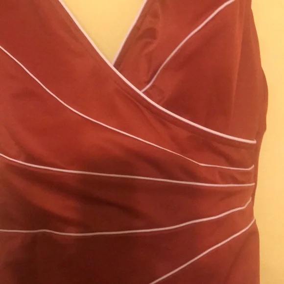 Bathing suit - Picture 3 of 8